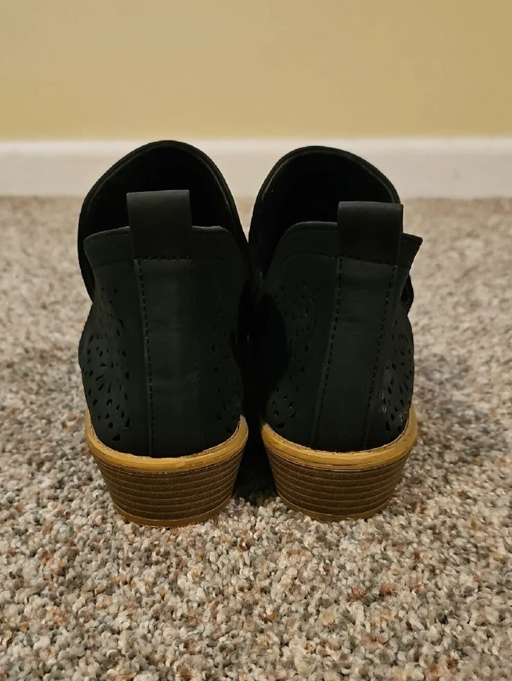 Women's Size 42 Black Cutout Ankle Booties - Sleek Everyday Style
